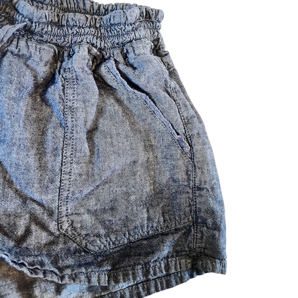 Blue Linen Shorts | Size Small - Picture 3 of 6